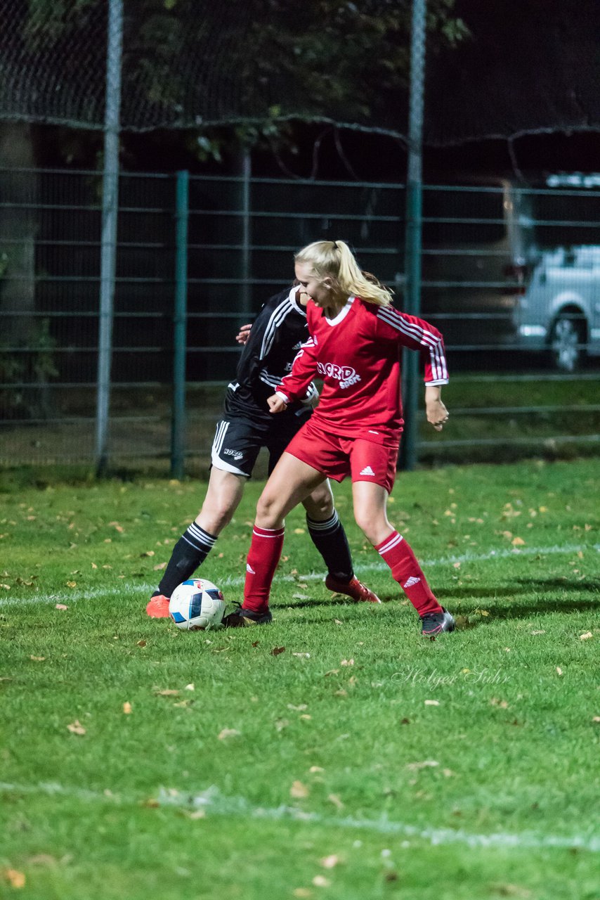 Bild 119 - Frauen SG Krempe/ETSV F. Glueckstadt - TSV Heiligenstedten : Ergebnis: 8:0